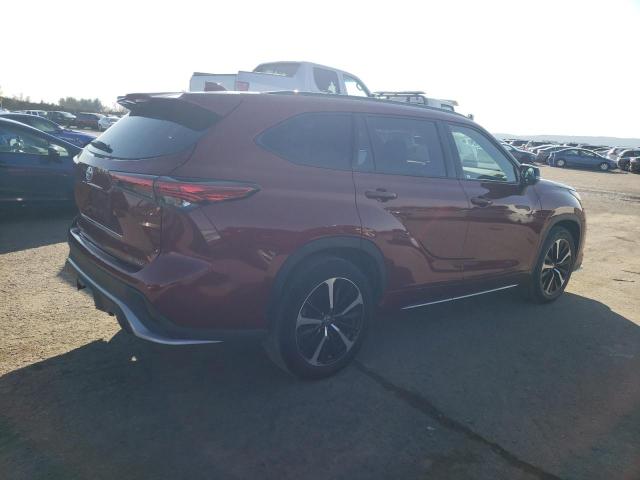 Obraz 3 z 2021 TOYOTA HIGHLANDER XSE 2021 z VIN 5TDJZRBH0MS097236