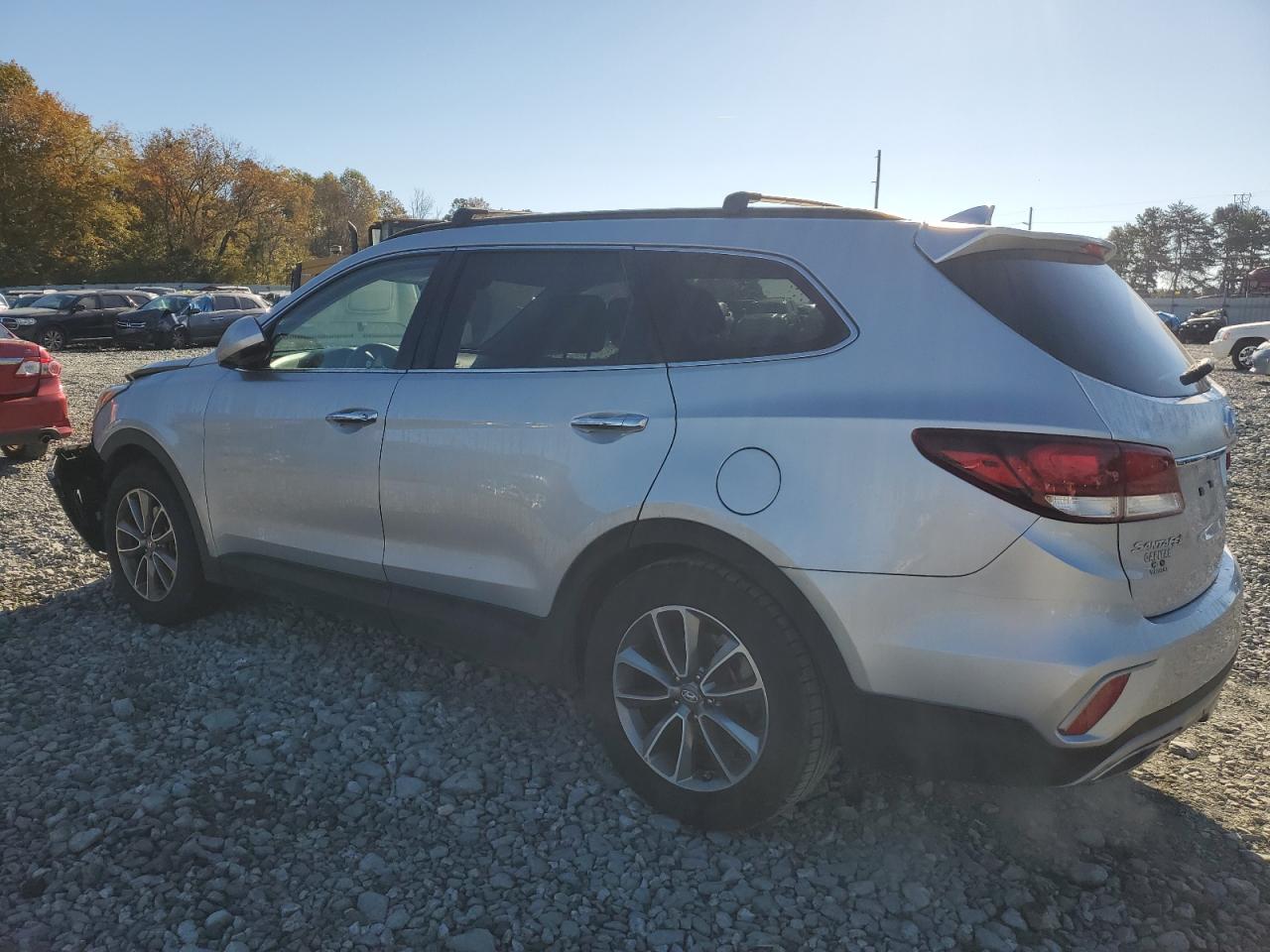 Изображение 2 2017 HYUNDAI SANTA FE SE 2017 с VIN KM8SM4HF2HU177596