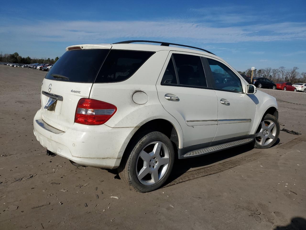 Изображение 3 2008 MERCEDES-BENZ ML 550 2008 с VIN 4JGBB72E98A340835