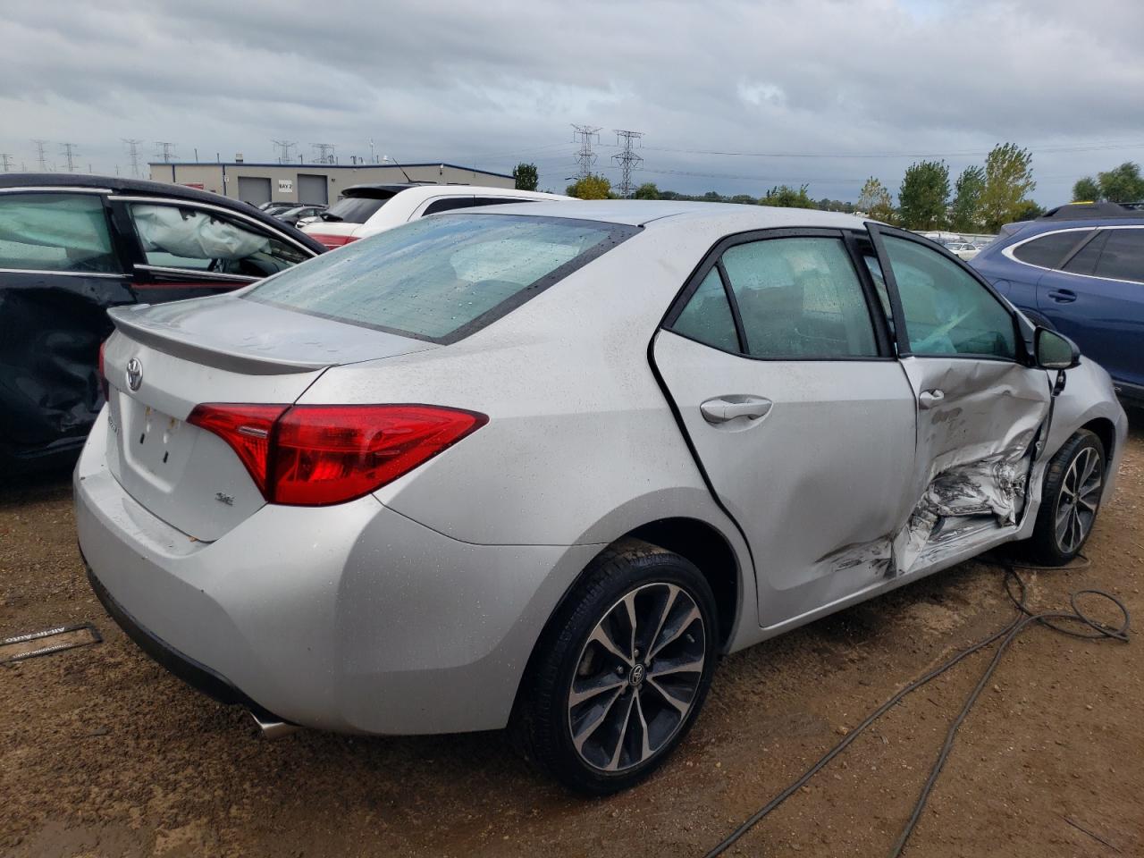 Изображение 3 2019 TOYOTA COROLLA L 2019 с VIN 2T1BURHE1KC233881