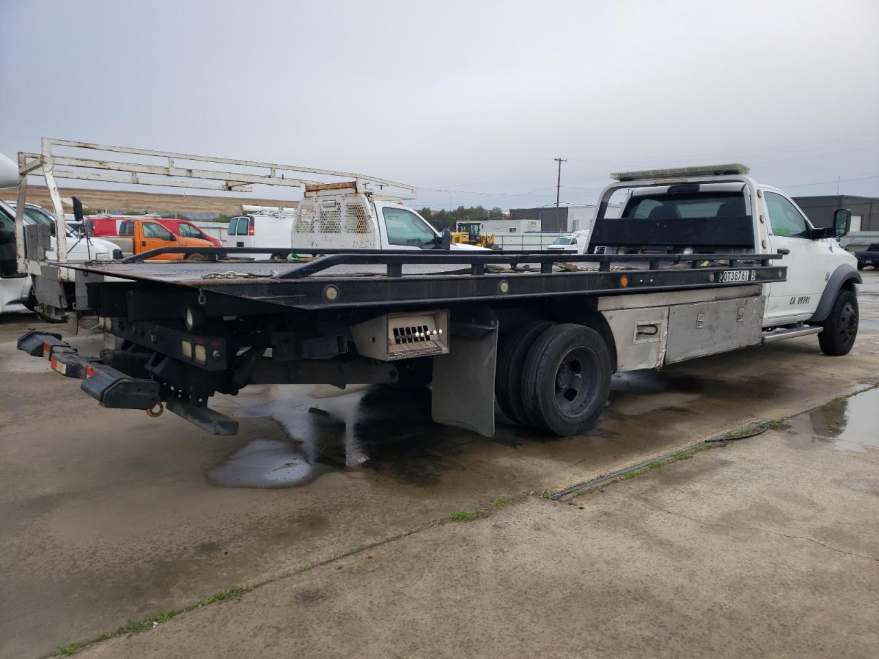 Image 3 of 2013 RAM 5500  2013 with VIN 3C7WRMDL5DG595878