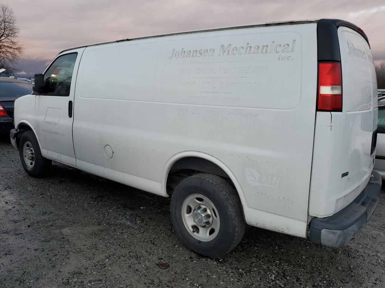 Изображение 2 2011 CHEVROLET EXPRESS G2500  2011 с VIN 1GCWGFCA1B1128483