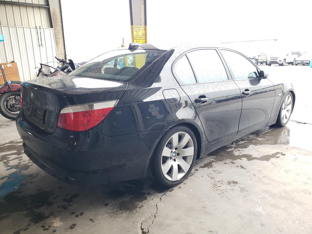 Image 3 of 2007 BMW 530 I 2007 with VIN WBANE73597CM58200