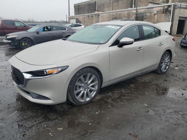 Изображение 2023 MAZDA 3 SELECT 2023