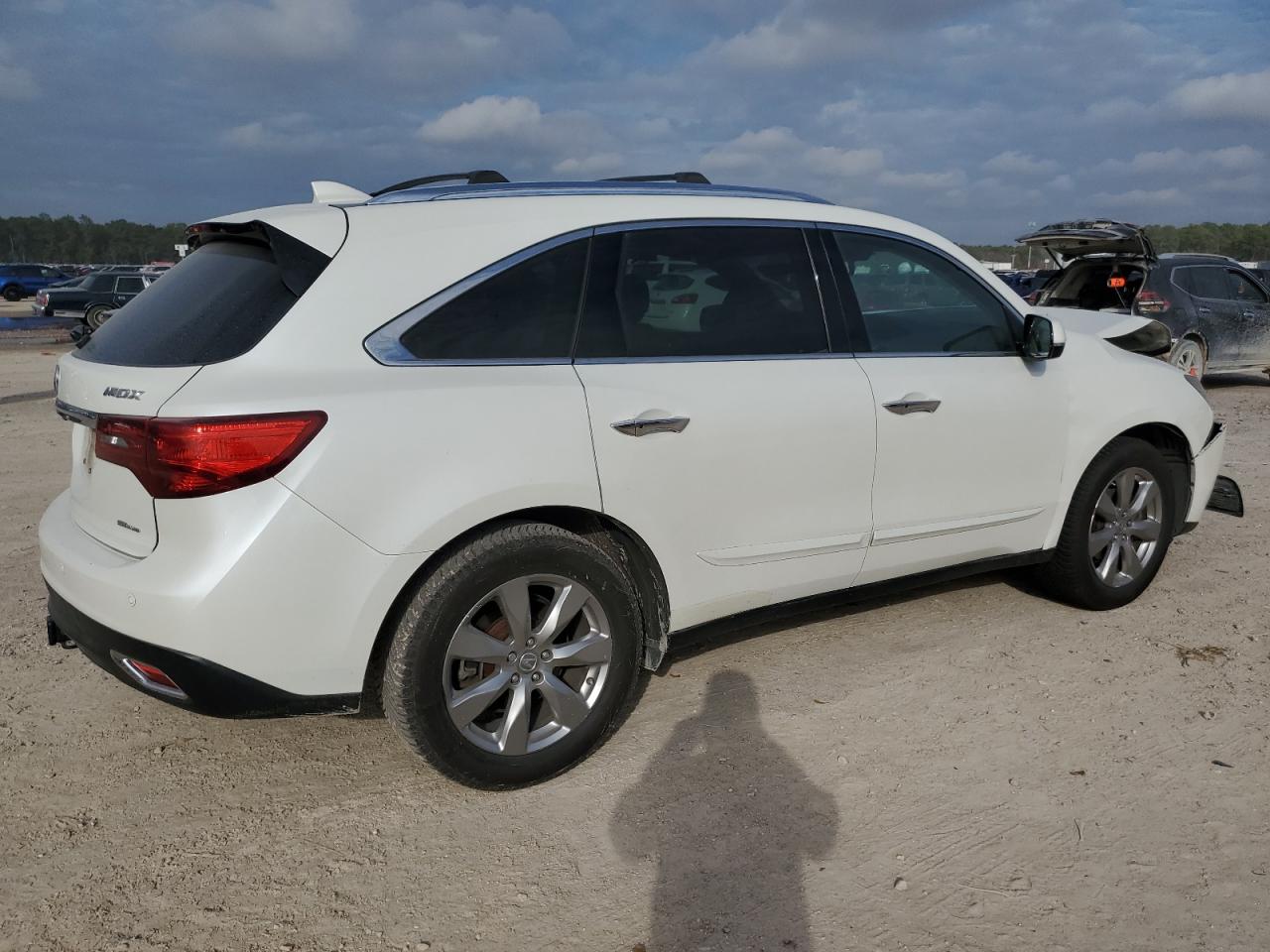 Image 3 of 2014 ACURA MDX ADVANCE 2014 with VIN 5FRYD4H86EB048747