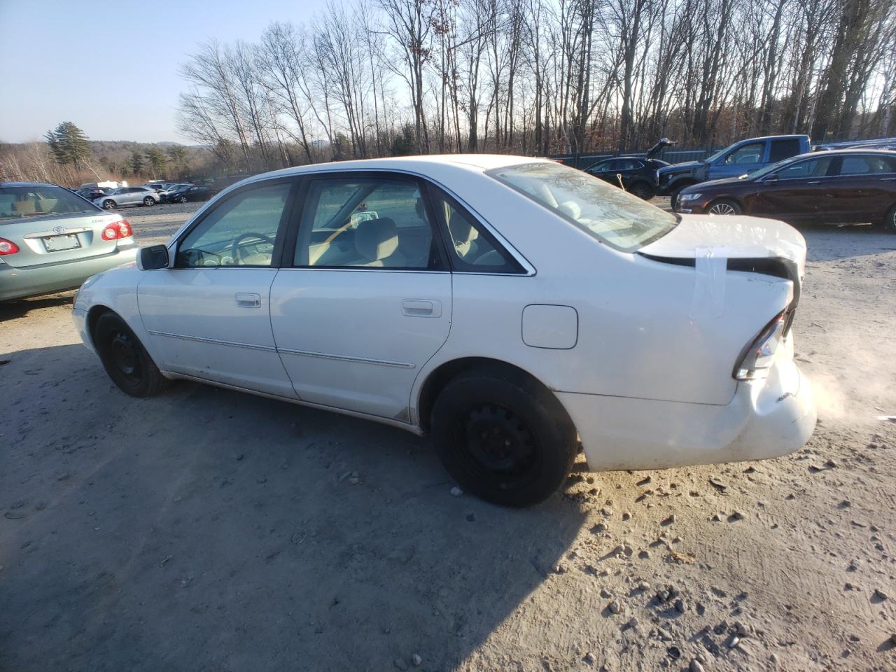 Image 2 of 2001 TOYOTA AVALON XL 2001 with VIN 4T1BF28B81U180746