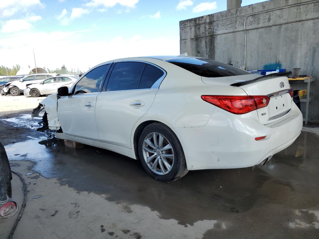 Image 2 of 2014 INFINITI Q50 BASE 2014 with VIN JN1BV7AR5EM688953