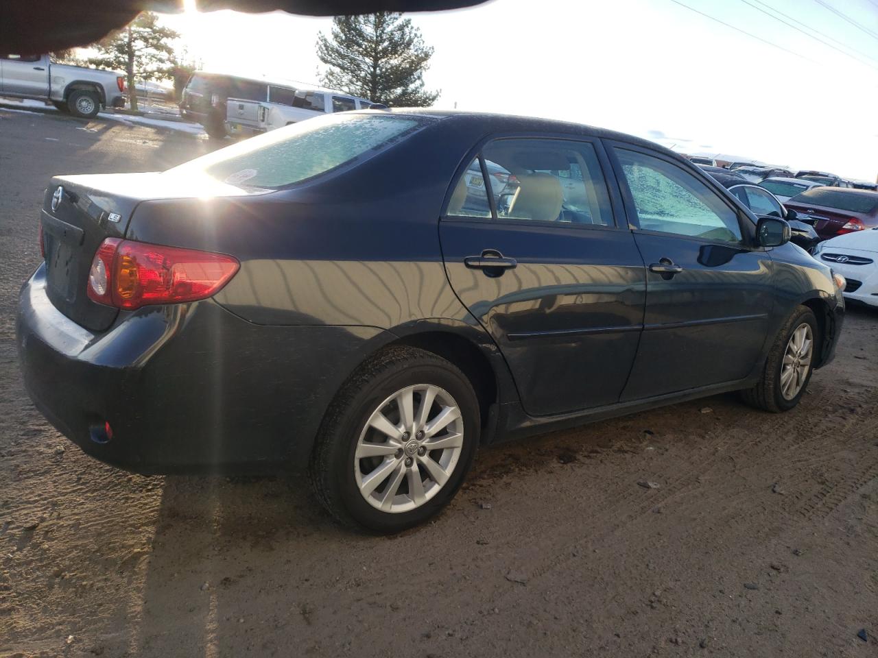 Image 3 of 2009 TOYOTA COROLLA BASE 2009 with VIN JTDBL40E39J042866