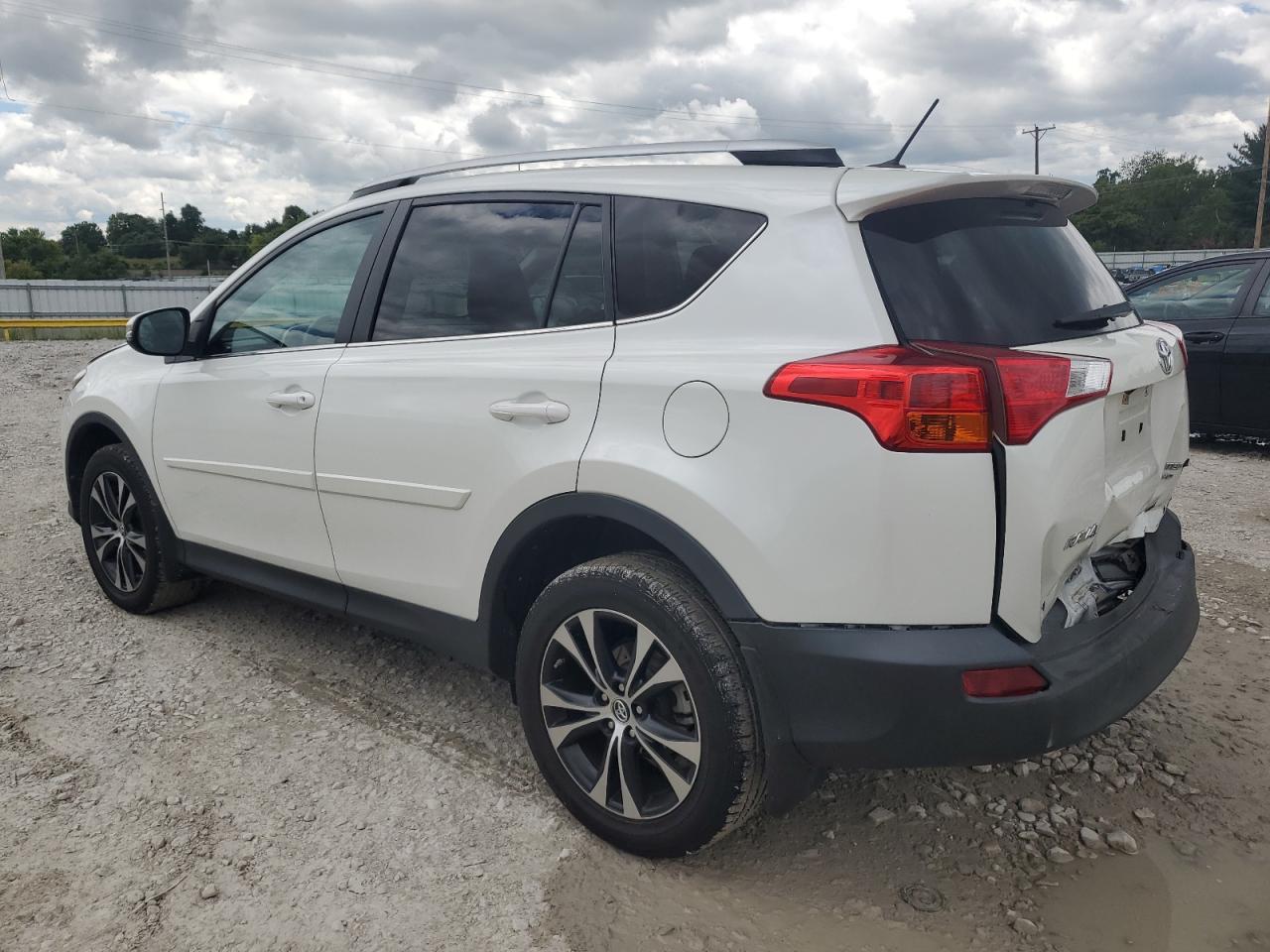 Image 2 of 2015 TOYOTA RAV4 LIMITED 2015 with VIN 2T3DFREV2FW369715