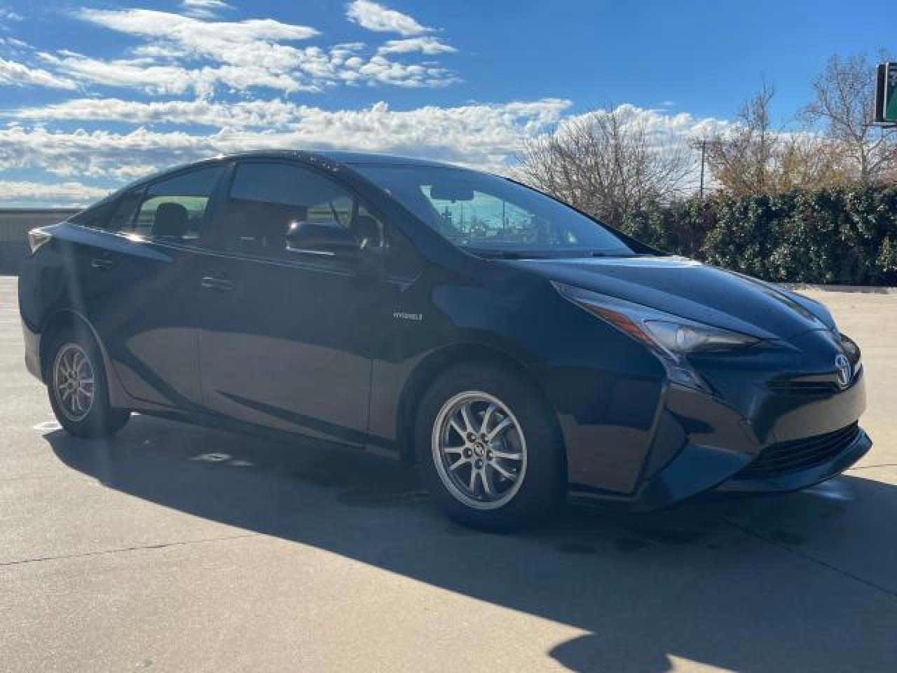 2016 TOYOTA PRIUS  2016 image