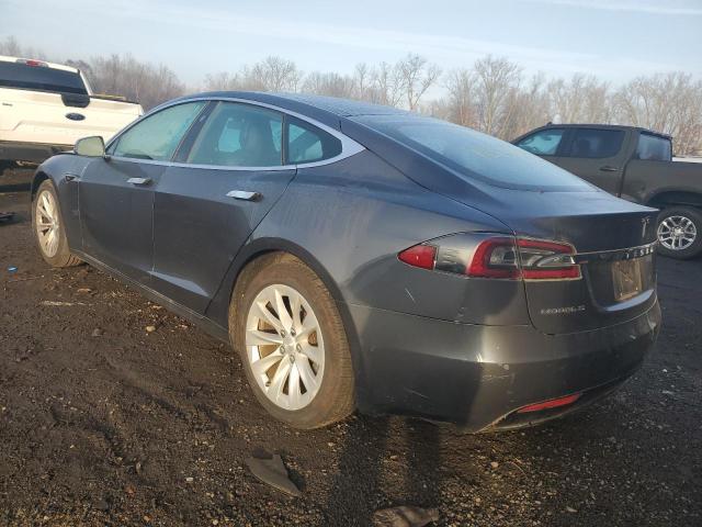 Obraz 2 z 2017 Tesla MODEL S 2017 z VIN 5YJSA1E21HF192550