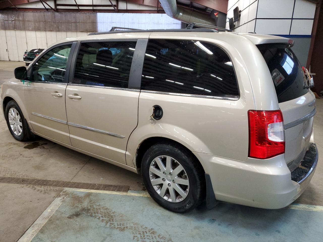 Изображение 2 2012 CHRYSLER TOWN & COUNTRY TOURING 2012 с VIN 2C4RC1BG1CR376294
