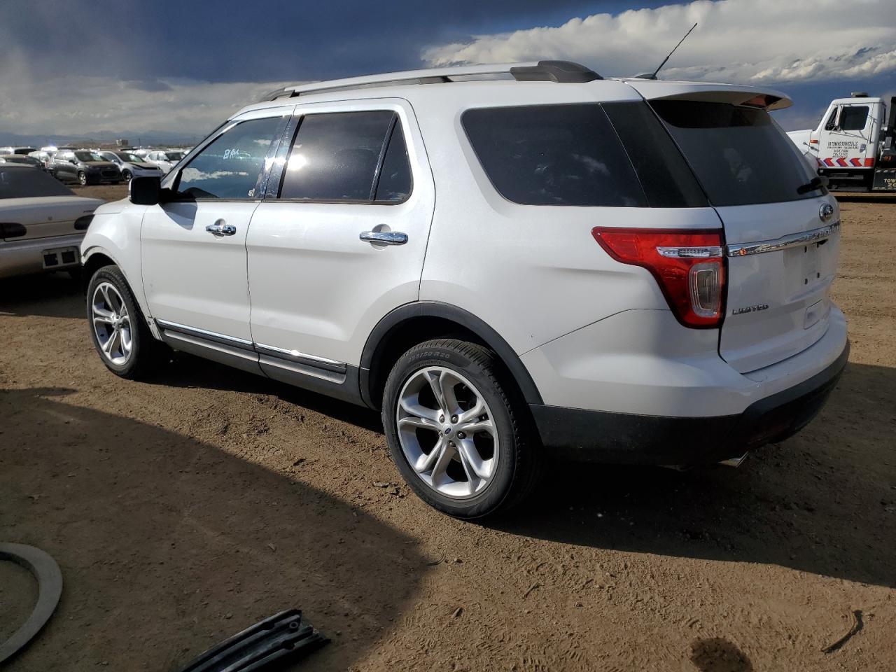 Image 2 of 2013 FORD EXPLORER LIMITED 2013 with VIN 1FM5K8F83DGB07032