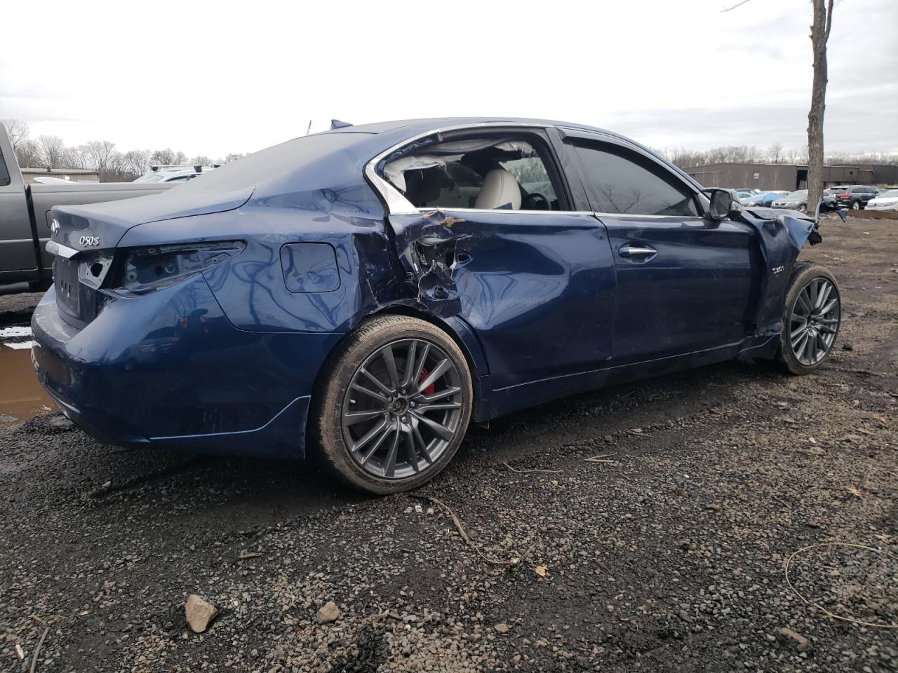 Image 3 of Infiniti Q50 Red Sport 400 2020 with VIN JN1FV7AR5LM660794