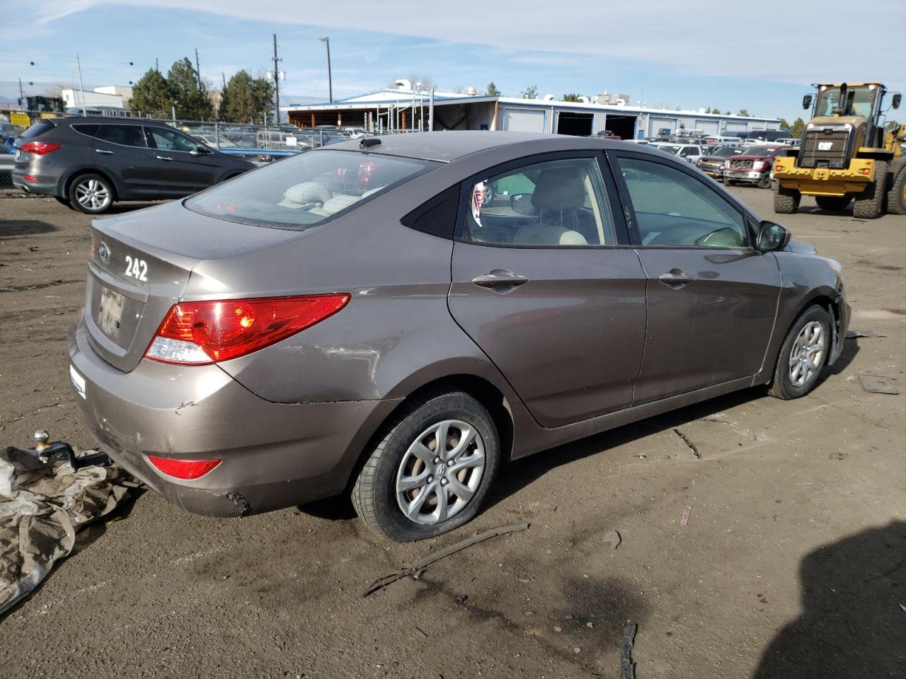 Obraz 3 z Hyundai Accent Gls 2014 z VIN KMHCT4AE4EU605320