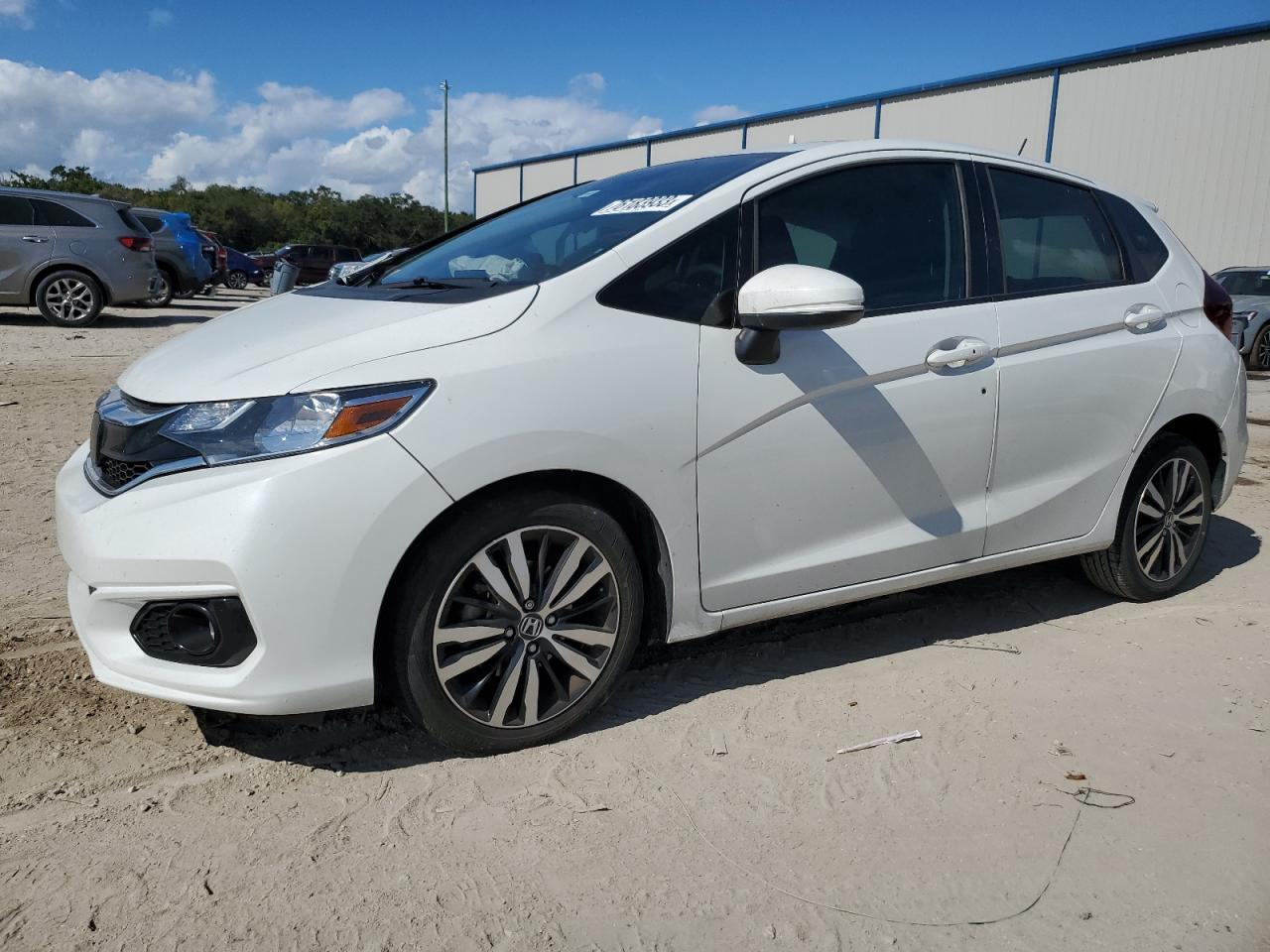 Image 1 of 2018 HONDA FIT EX 2018 with VIN 3HGGK5H85JM736500