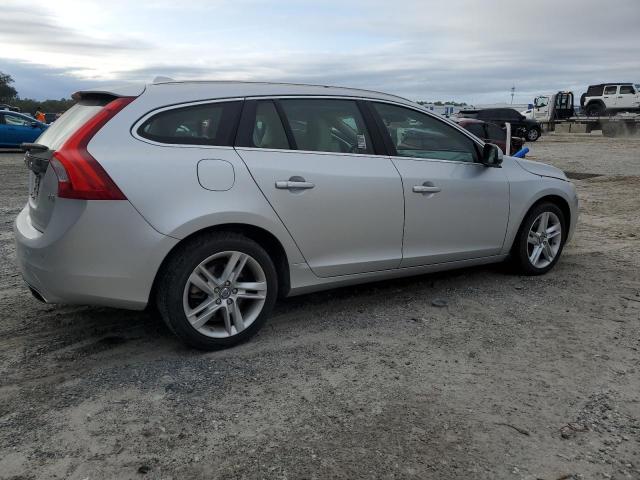 Image 3 of 2015 VOLVO V60 PLATINUM 2015 with VIN YV140MED0F1189492