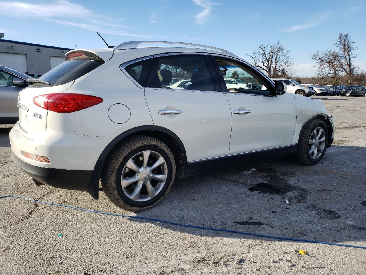 Image 3 of 2008 INFINITI EX35 BASE 2008 with VIN JNKAJ09E18M305218