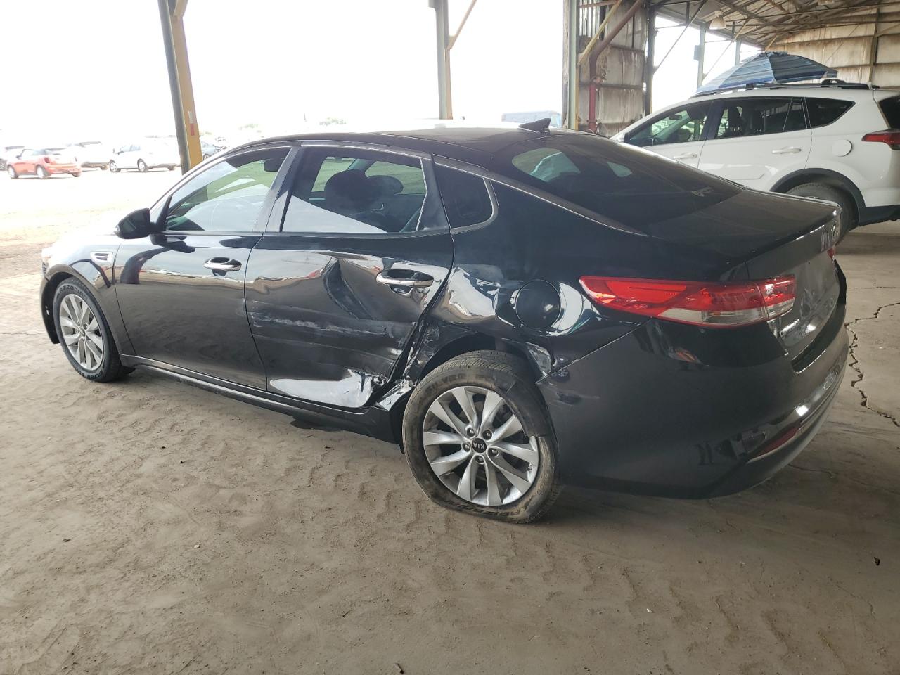 Изображение 2 2016 KIA OPTIMA EX 2016 с VIN 5XXGU4L33GG095209