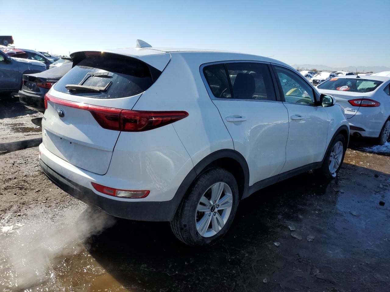 Image 3 of 2017 KIA SPORTAGE LX 2017 with VIN KNDPMCAC3H7208227