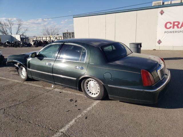 Image 2 of 2001 LINCOLN TOWN CAR EXECUTIVE 2001 with VIN 1LNHM81W01Y695510