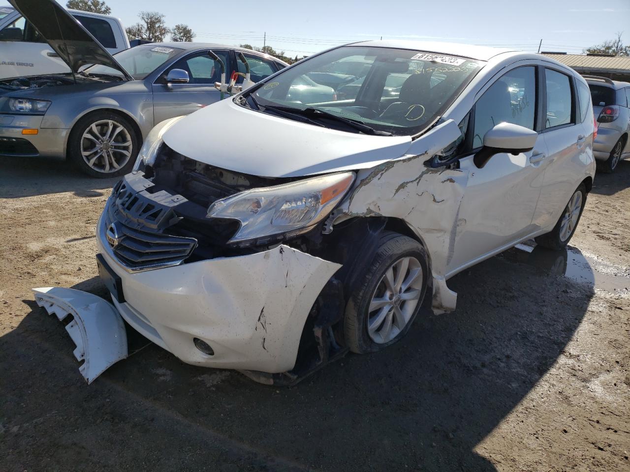 Image 1 of 2015 NISSAN VERSA NOTE S 2015 with VIN 3N1CE2CP2FL393016