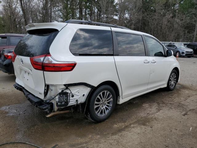 Image 3 of 2020 TOYOTA SIENNA XLE 2020 with VIN 5TDYZ3DCXLS077457