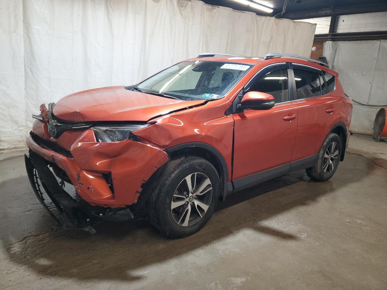 Obraz 2016 TOYOTA RAV4 XLE 2016