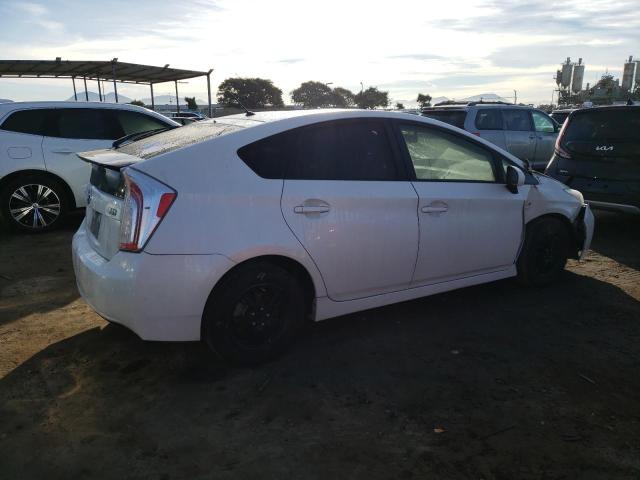 Изображение 3 2015 TOYOTA PRIUS  2015 с VIN JTDKN3DU2F0397633