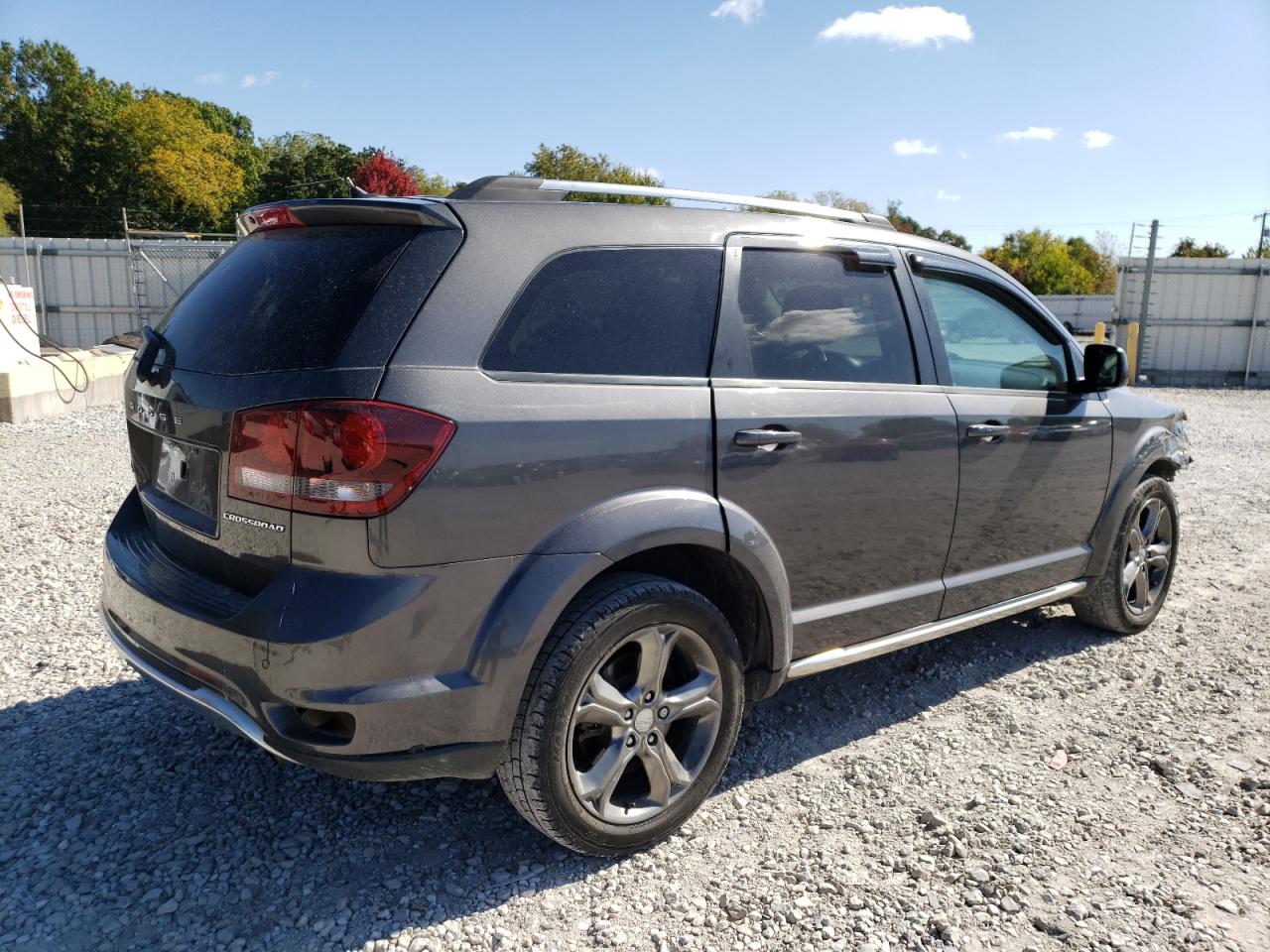 Изображение 3 2015 DODGE JOURNEY CROSSROAD 2015 с VIN 3C4PDCGBXFT510170