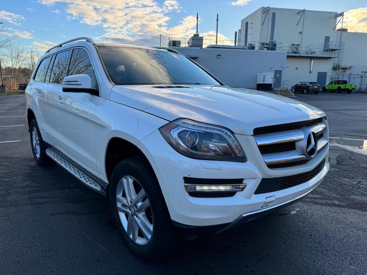 Image 1 of 2015 MERCEDES-BENZ GL 450 4MATIC 2015 with VIN 4JGDF6EE9FA588356
