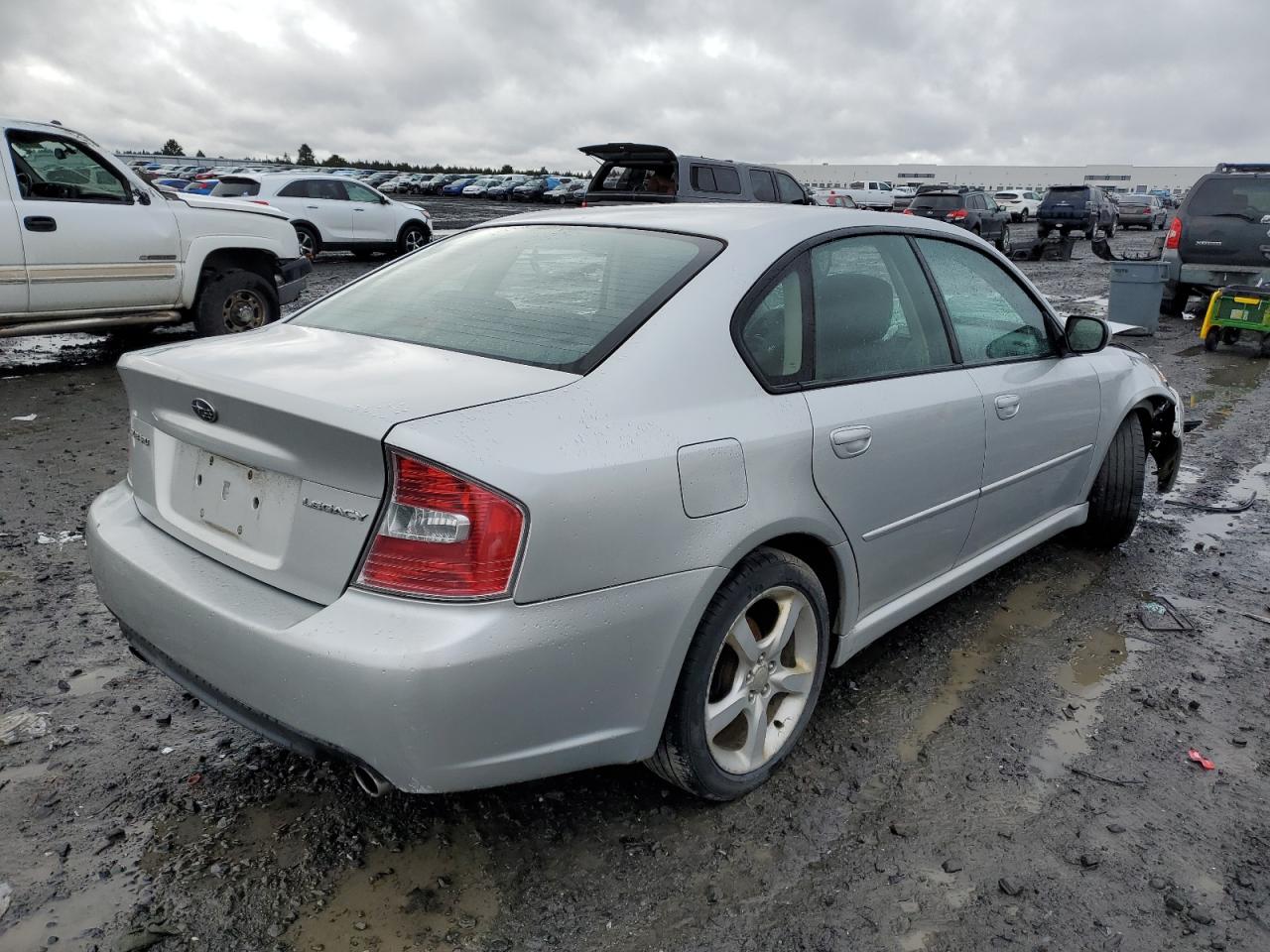 Image 3 of 2007 SUBARU LEGACY 2.5I 2007 with VIN 4S3BL616377209188