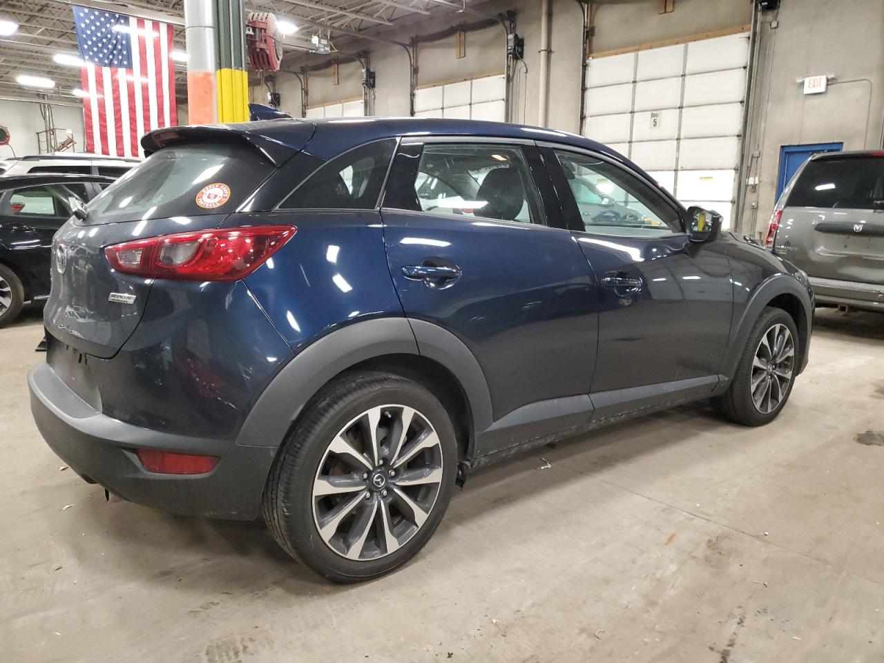 Изображение 3 2019 MAZDA CX-3 TOURING 2019 с VIN JM1DKFC78K1452556