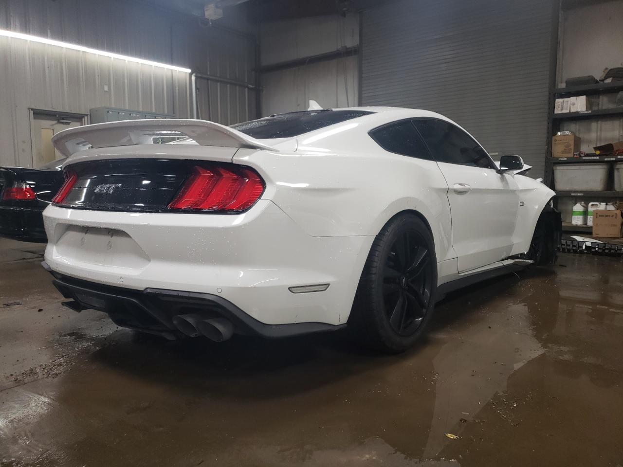 Obraz 3 z 2020 FORD MUSTANG GT 2020 z VIN 1FA6P8CF4L5143390