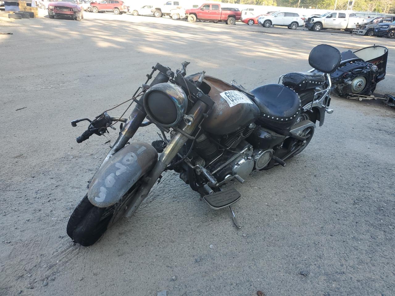 Obraz 2 z 2001 YAMAHA XV1600 AL 2001 z VIN JYAVP02E11A014927