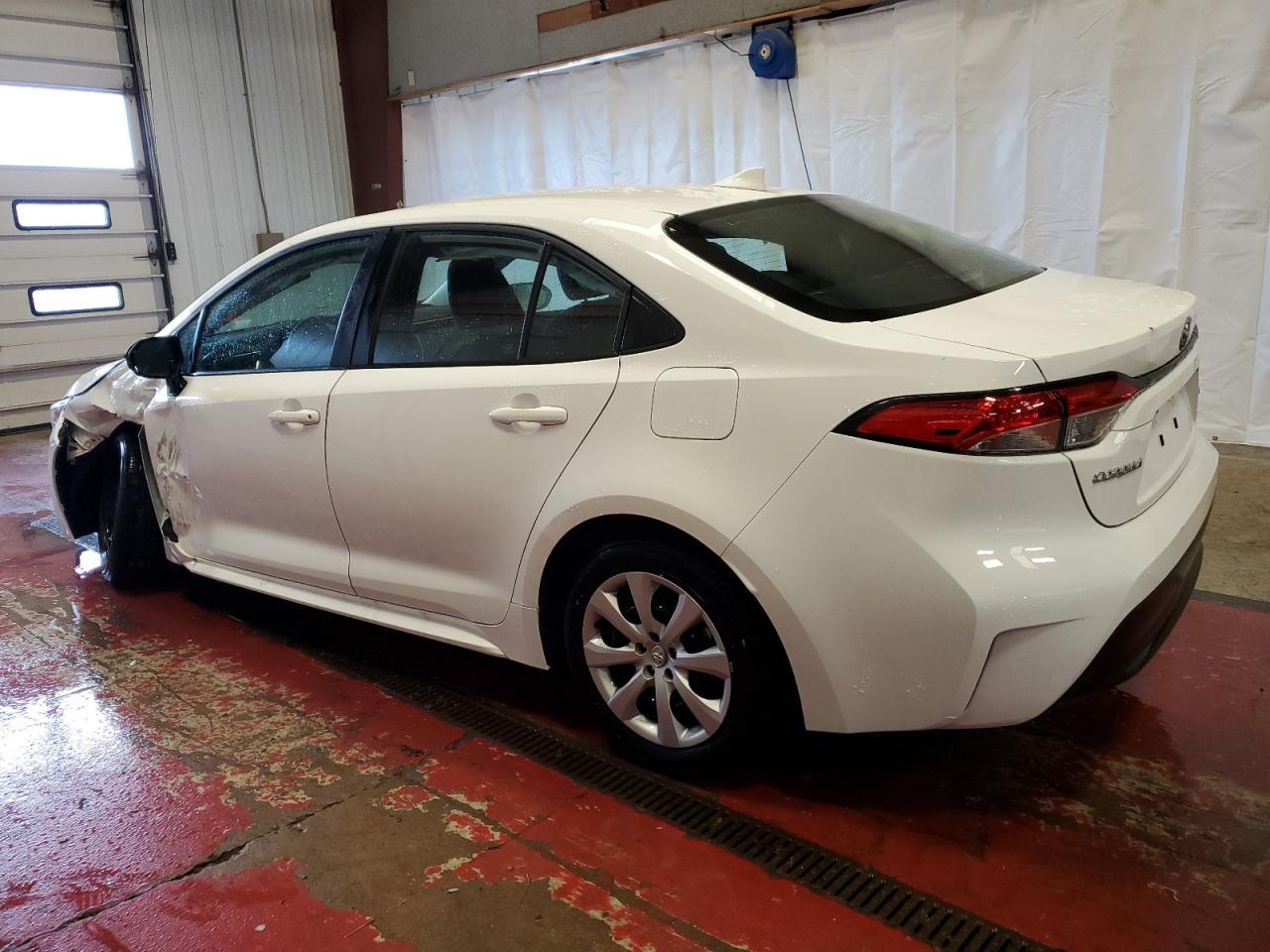 Изображение 2 2023 TOYOTA COROLLA LE 2023 с VIN 5YFB4MDE3PP064110