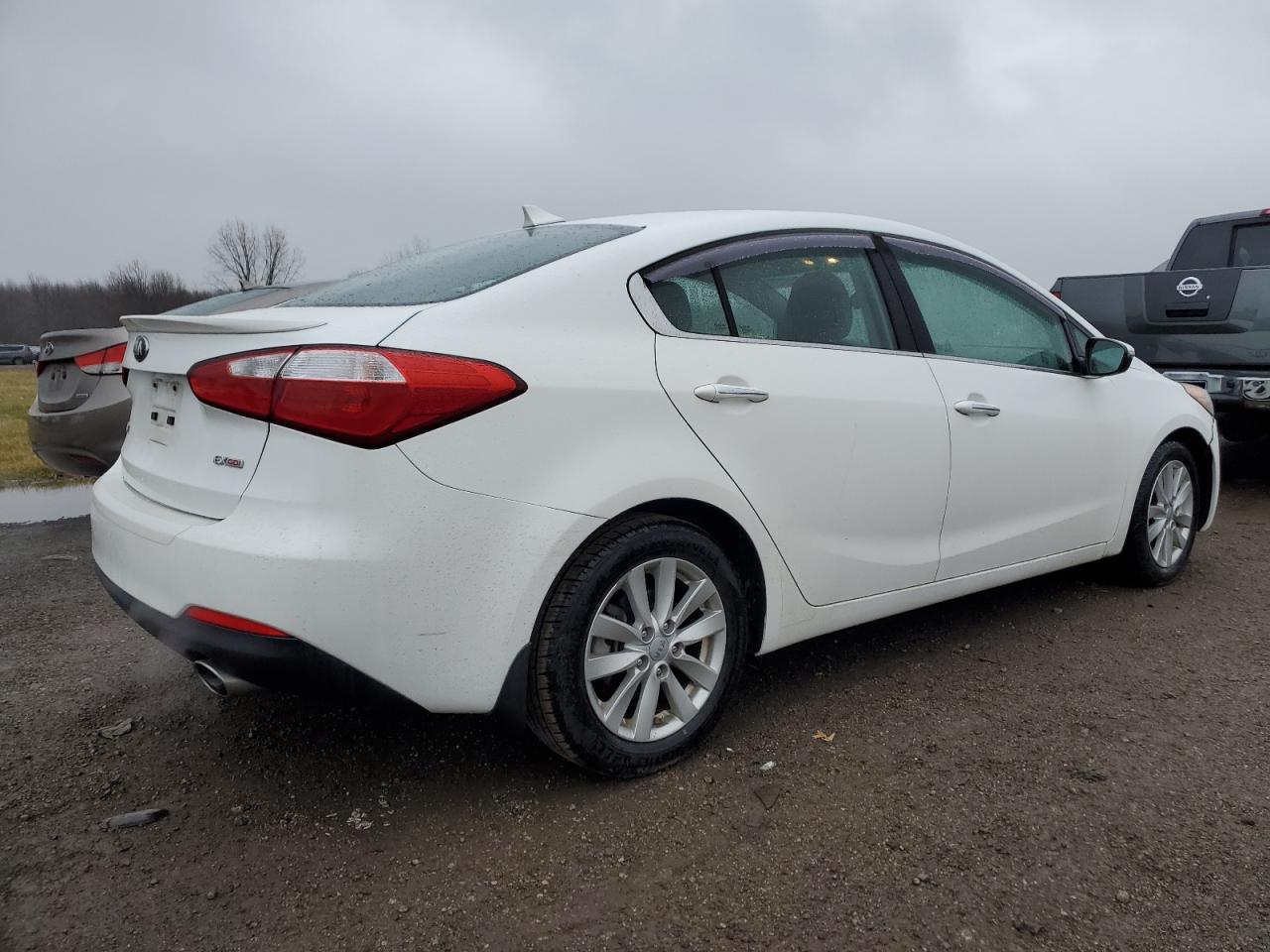Obraz 3 z 2015 KIA FORTE EX 2015 z VIN KNAFX4A87F5266559