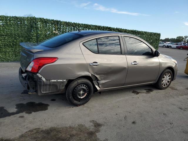 Obraz 3 z 2015 NISSAN VERSA S 2015 z VIN 3N1CN7AP7FL938403