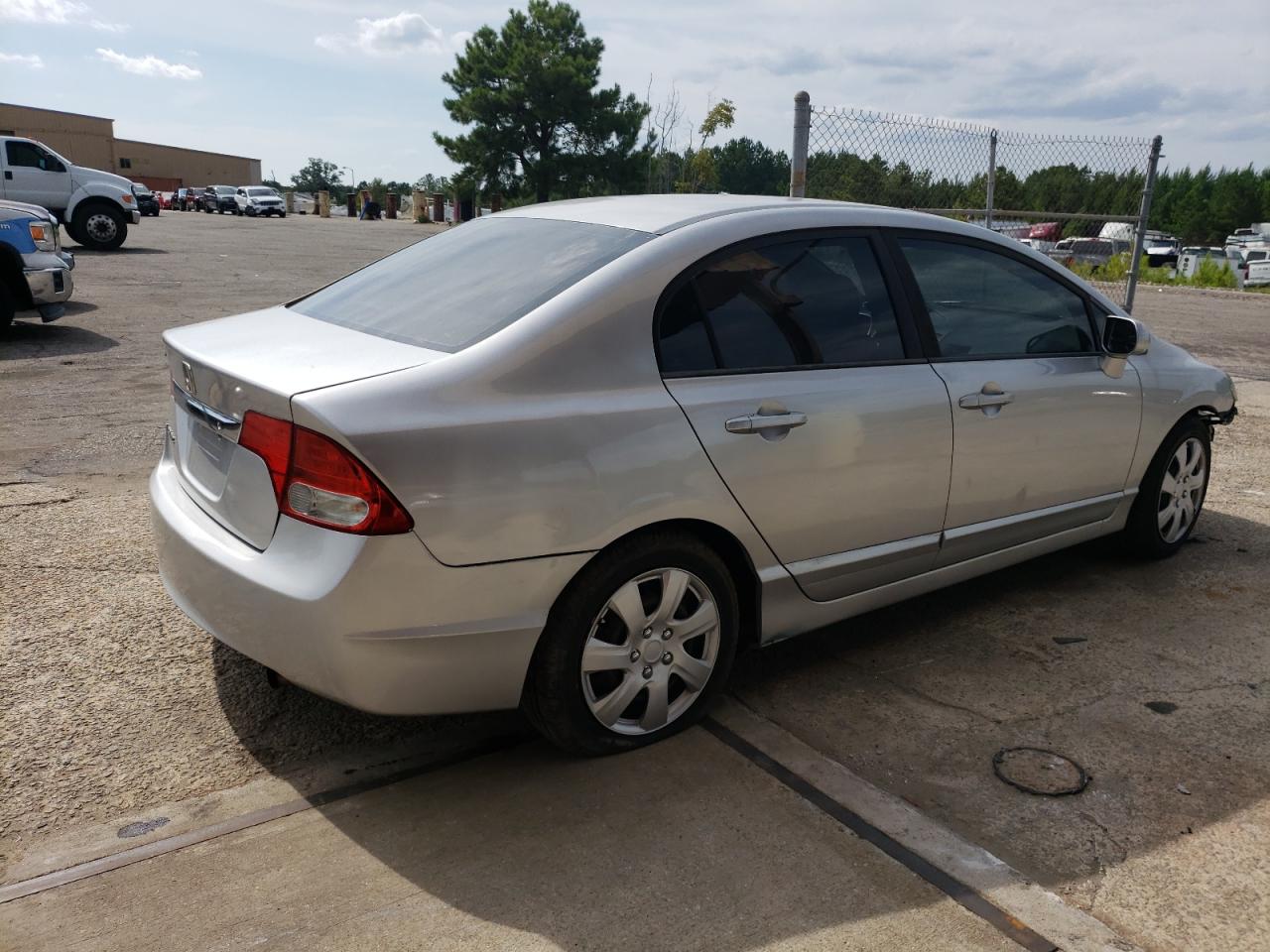 Image 3 of Honda Civic Lx 2010 with VIN 2HGFA1F59AH544589