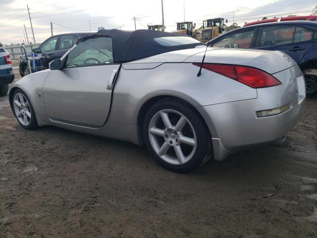 Obraz 2 z 2004 NISSAN 350Z ROADSTER 2004 z VIN JN1AZ36A94T010156