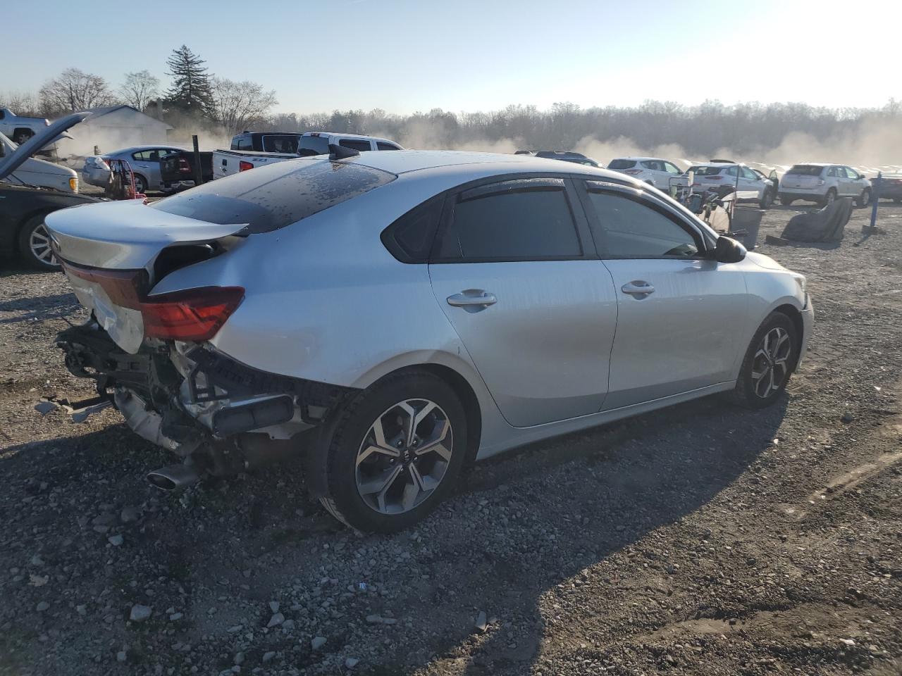 Image 3 of 2019 KIA FORTE FE 2019 with VIN 3KPF24AD4KE105793