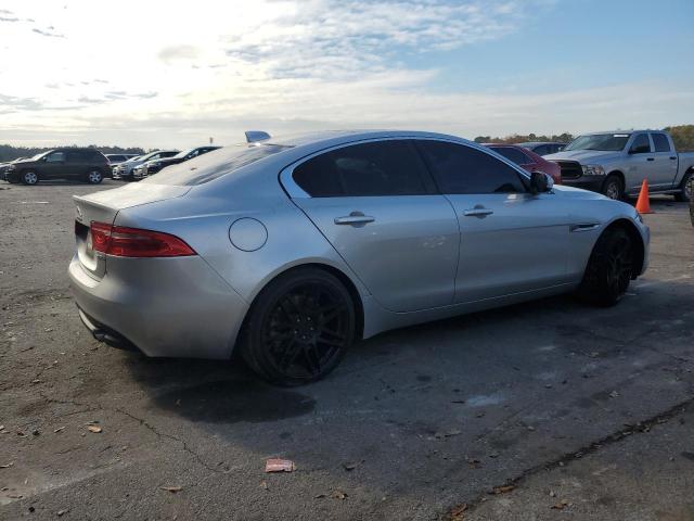 Изображение 3 2017 JAGUAR XE  2017 с VIN SAJAR4BG7HA965893