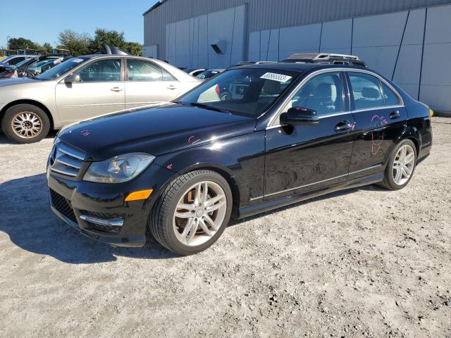 Obraz 1 z 2013 MERCEDES-BENZ C-CLASS 250 2013 z VIN WDDGF4HB4DR267241