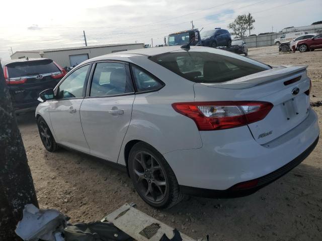 Image 2 of 2014 FORD FOCUS SE 2014 with VIN 1FADP3F27EL296637
