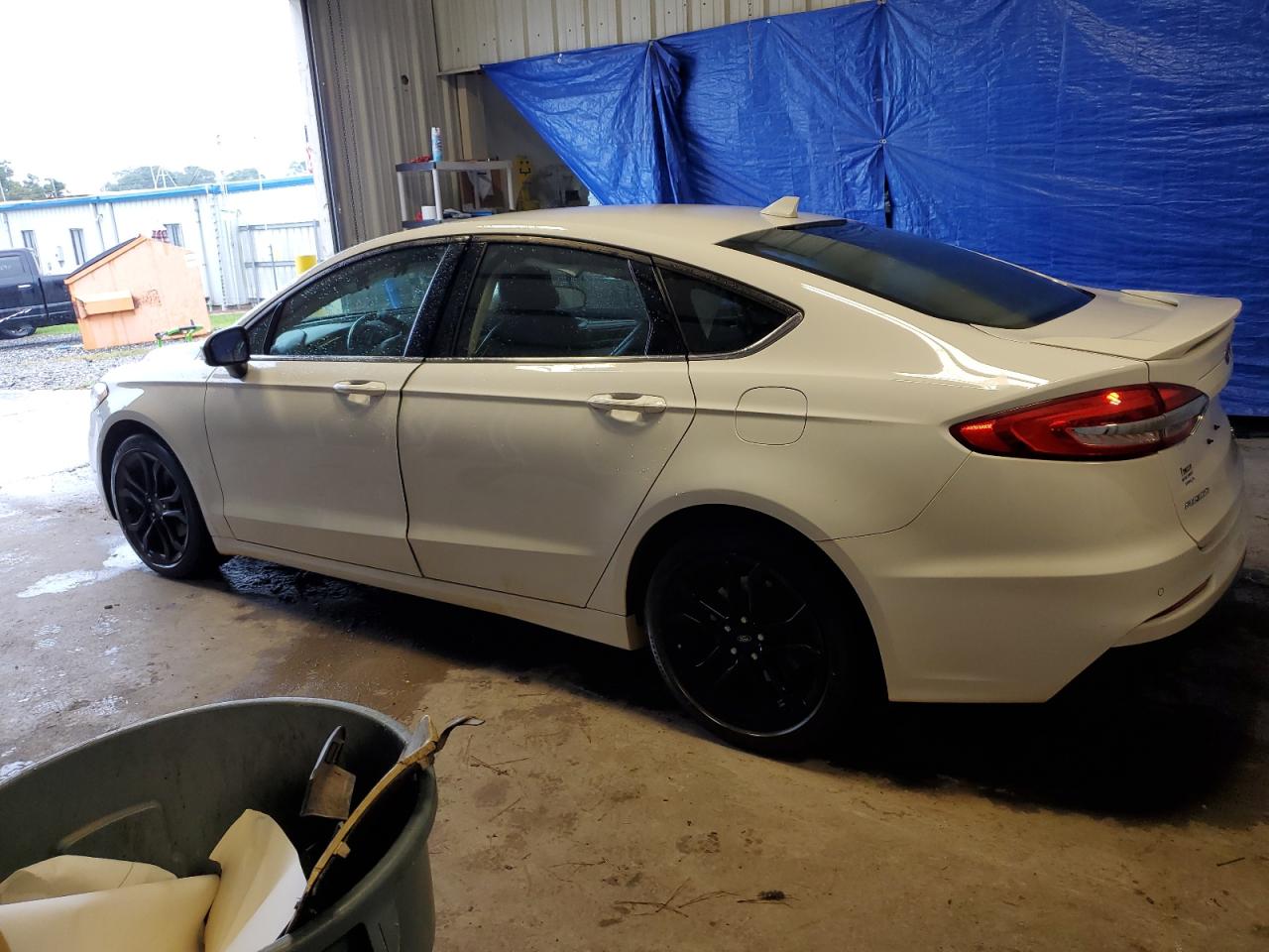 Изображение 2 2019 FORD FUSION SE 2019 с VIN 3FA6P0HD4KR245924