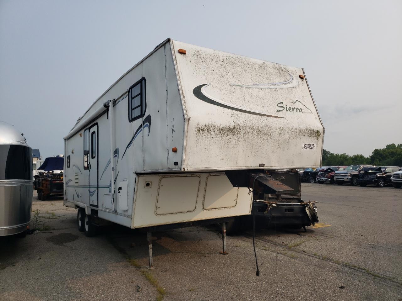 Изображение 2000 WILDWOOD SIERRA 2000