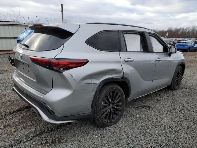 Image 3 of 2023 TOYOTA HIGHLANDER L 2023 with VIN 5TDKDRBH3PS004605