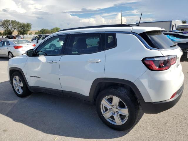 Obraz 2 z 2022 JEEP COMPASS LATITUDE 2022 z VIN 3C4NJCBB5NT166401