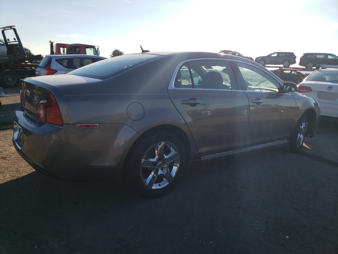 Image 3 of 2010 CHEVROLET MALIBU 1LT 2010 with VIN 1G1ZC5EB6AF315026