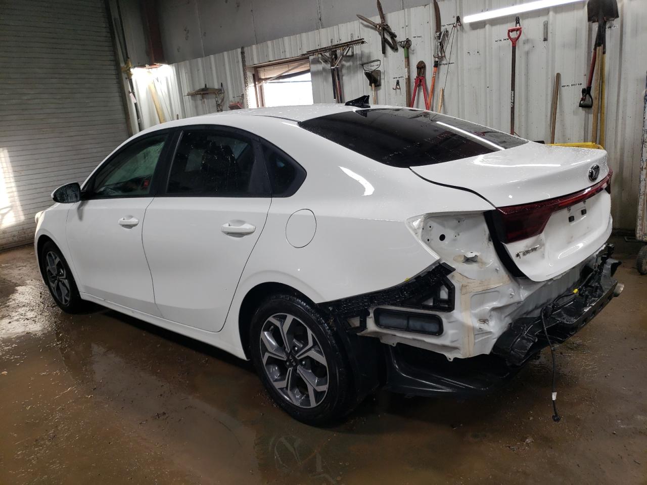 Изображение 2 2020 KIA FORTE FE 2020 с VIN 3KPF24ADXLE209450